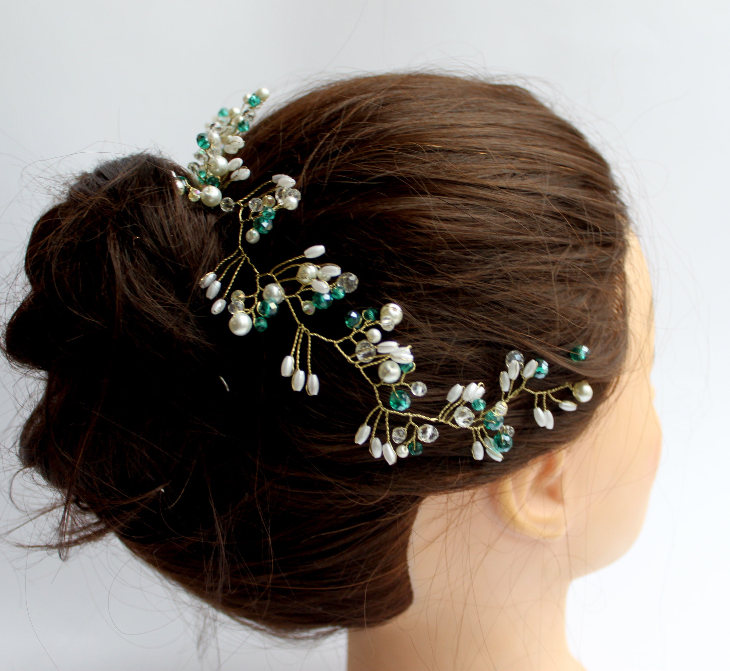 Emerald wedding hair comb Green Bridal Headpiece Green Crystal Etsy