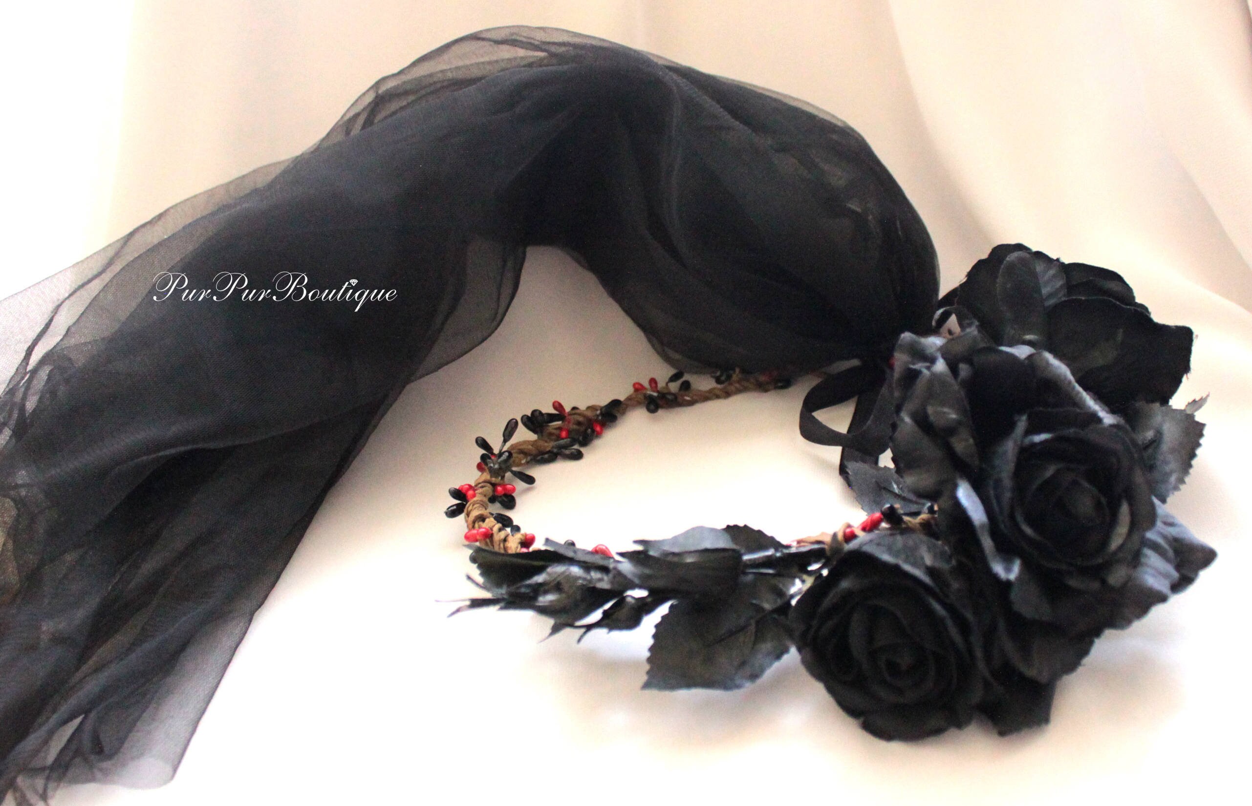 Black roses gothic crown Black veil 
