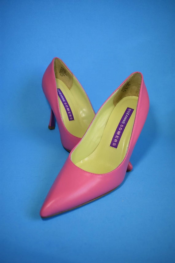 Suzanne Somers bubblegum pink pumps, 6M - image 4