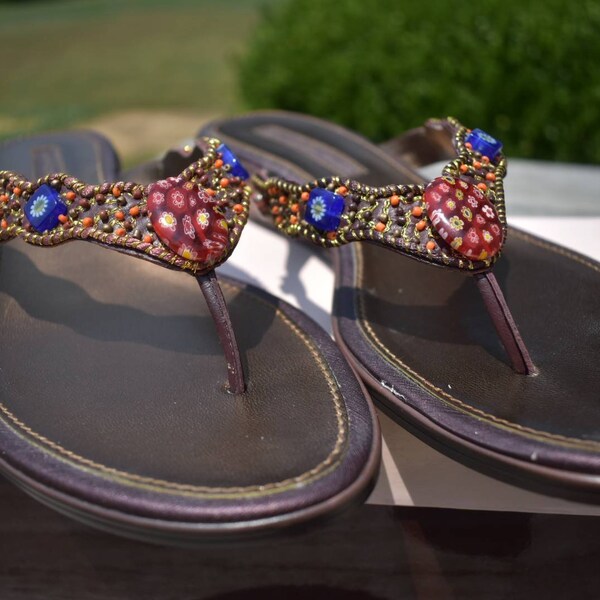 NOS Bandolino sandals, millefiori beaded dark brown leather, 1" wedge, 8M