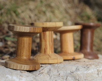 Wooden Reels from characters wood to stock you woolen thread