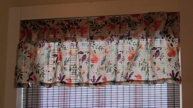 Pioneer Woman *Willow* Kitchen Valance Curtain Handmade Tablecloth Flea Market