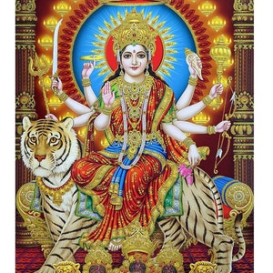 Póster de la obra de arte Maa Durga Golden Zari sin marco (61 x 91 cm) {{Disponible en 3 diseños}}
