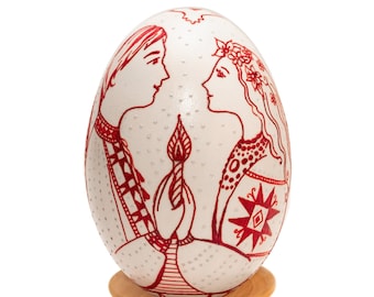 Wedding gift. Pysanka Egg, Ukrainian souvenir. Hand-made gift for lovers. Ivory and red in batik style. Memorable gift. Home decoration