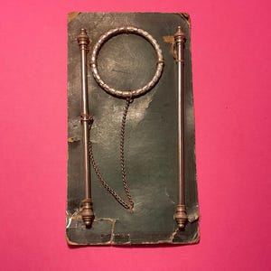 19e-eeuws ambachtelijk item voor het maken van een chatelaine / tas / portemonnee ... 2 beschikbaar ... geen kopieën!