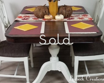 SOLD Farmhouse Dining Table and Chairs. Vintage Kitchen Table Set. Family Seating. Holiday Hosting. Painted Refinished Dining Room Set.