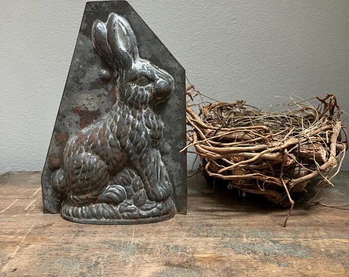 Vintage Candy Molds | Metal Bunny Rabbit Candy Mold | Metal Rooster ...