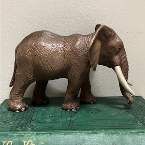 Schleich Elephant Figure | Large Elephant Imaginary Play | Schleich Collectors Gift | German Schleich Animal Menagerie