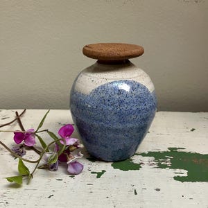 Handmade Blue Weed Pot: Vase for Small Flowers