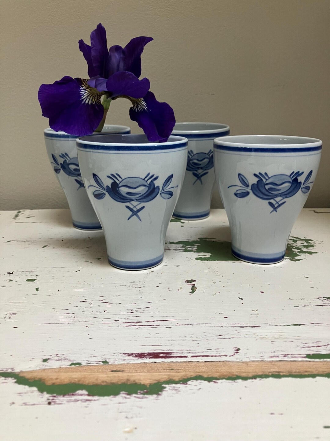 Vintage Arabia Finland Tumblers Blue Rose Porcelain Vases, Set of