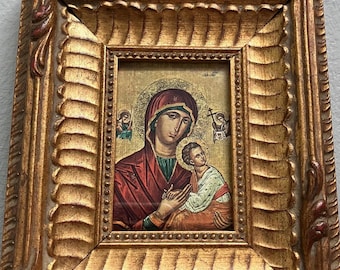 Gilt Wood Portrait Frame: Gold Table Frame