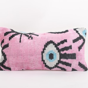 Pink Evil Eye Velvet Ikat Pillow, Evil Eye Pillow, Pink Velvet Cushion with Eyes, Best Design Pillowcase, Light Pink Velvet Pillow Cover