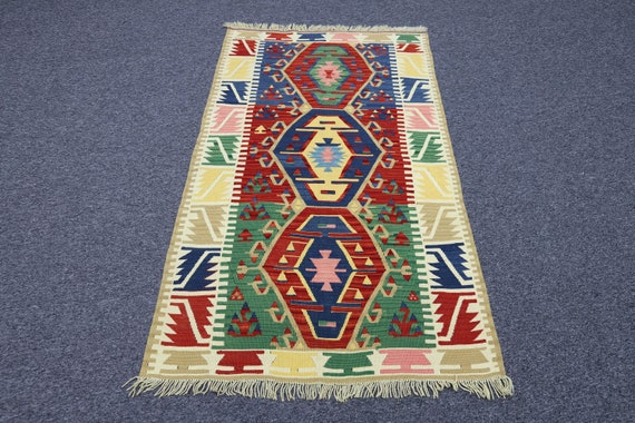 5.10 ft in clearance cm