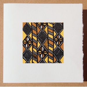Cadeaukaart met individueel ontworpen print (patroon 2), gebaseerd op Afrikaanse stoffenontwerpen, met individueel aangebracht bladgoud