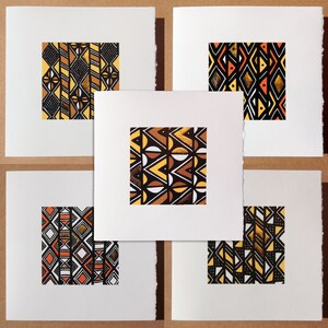 Ensemble de 5 cartes-cadeaux avec impression personnalisée (motif 1-5), basée sur des motifs de tissus africains, avec feuille d'or appliquée individuellement