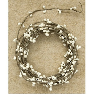 Garland - Pip Berry Single Strand / String - 18' Feet Long - Ivory / Vanilla / Cream - WIC-FT590I