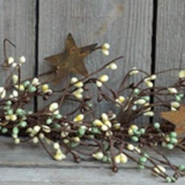 Garland - Pip Berry with Rusty Tin Stars - 40" Long - Coffee Bean - Green, Brown, Ivory / Cream - WIC-FT2979CB