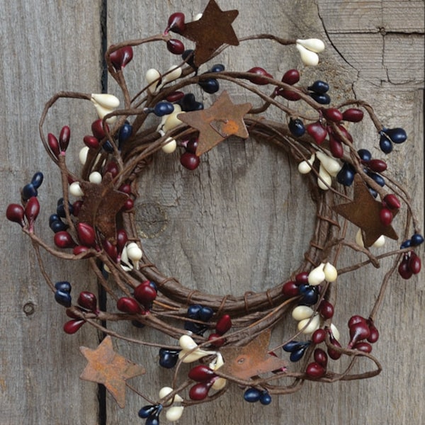 Candle Ring / Napkin Ring - Pip Berry with Rusty Tin Stars - Country Mix - Navy Blue, Burgundy, Ivory - 2" Inner Diameter - WIC-FT1039CM