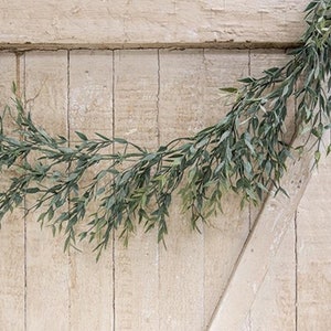 Twilight Ash Garland - 6&#39; Foot Long - Soft Green Leaves - Farmhouse Floral - Spring, Summer - WIC-FV91692