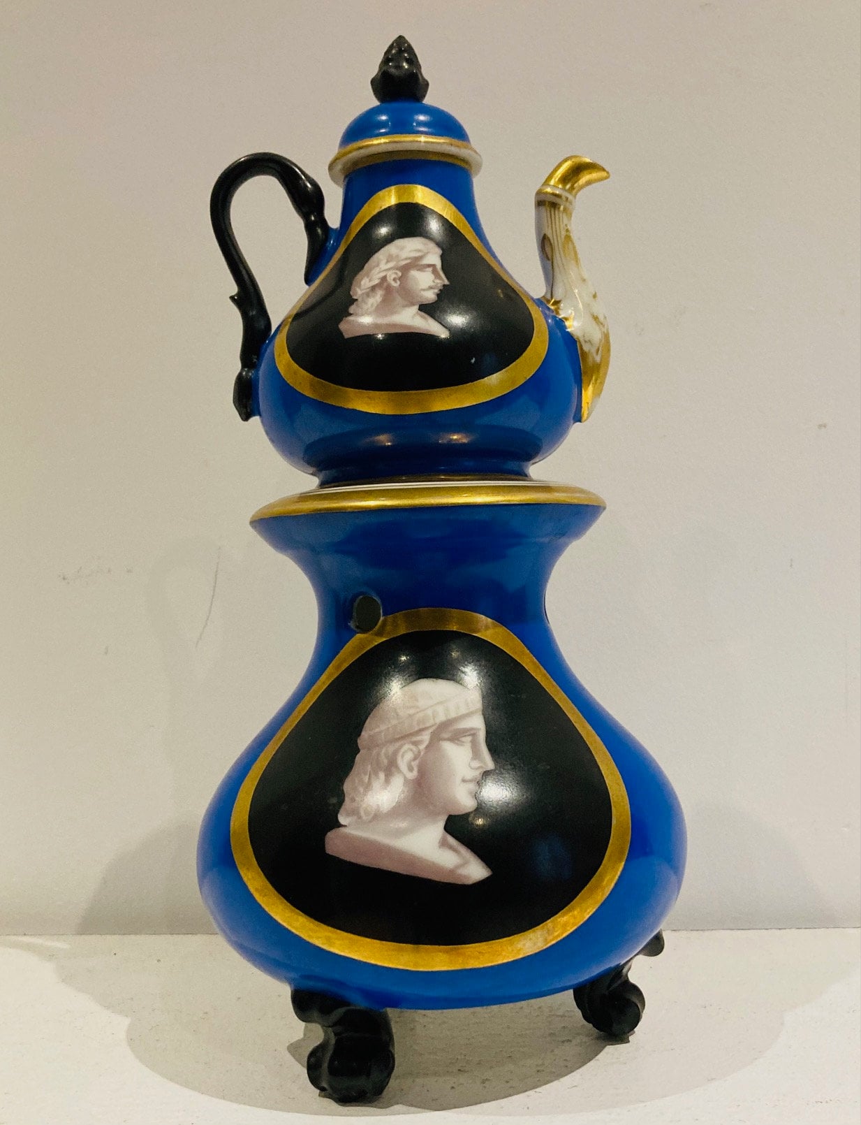 フランス磁器のティーポットセット。帝国時代。 19世紀 - Etsy 日本 フランス磁器のティーポットセット。帝国時代。 19世紀 - Etsy 日本
