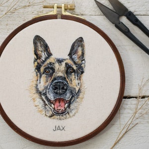 Custom Pet Portrait / Hand Embroidered Pet Portrait / Custom Cat Portrait / Custom Dog Portrait / Thread Painting / Pet Portrait Embroidery image 2