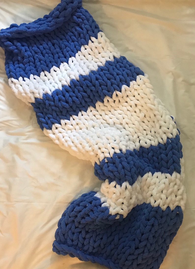 Throw Bedding Blankets Chunky Yarn Chunky Knit Handmade Alabama Blanket with Matching Beanie Chenille Yarn Vegan Yarn Crib Ensemble