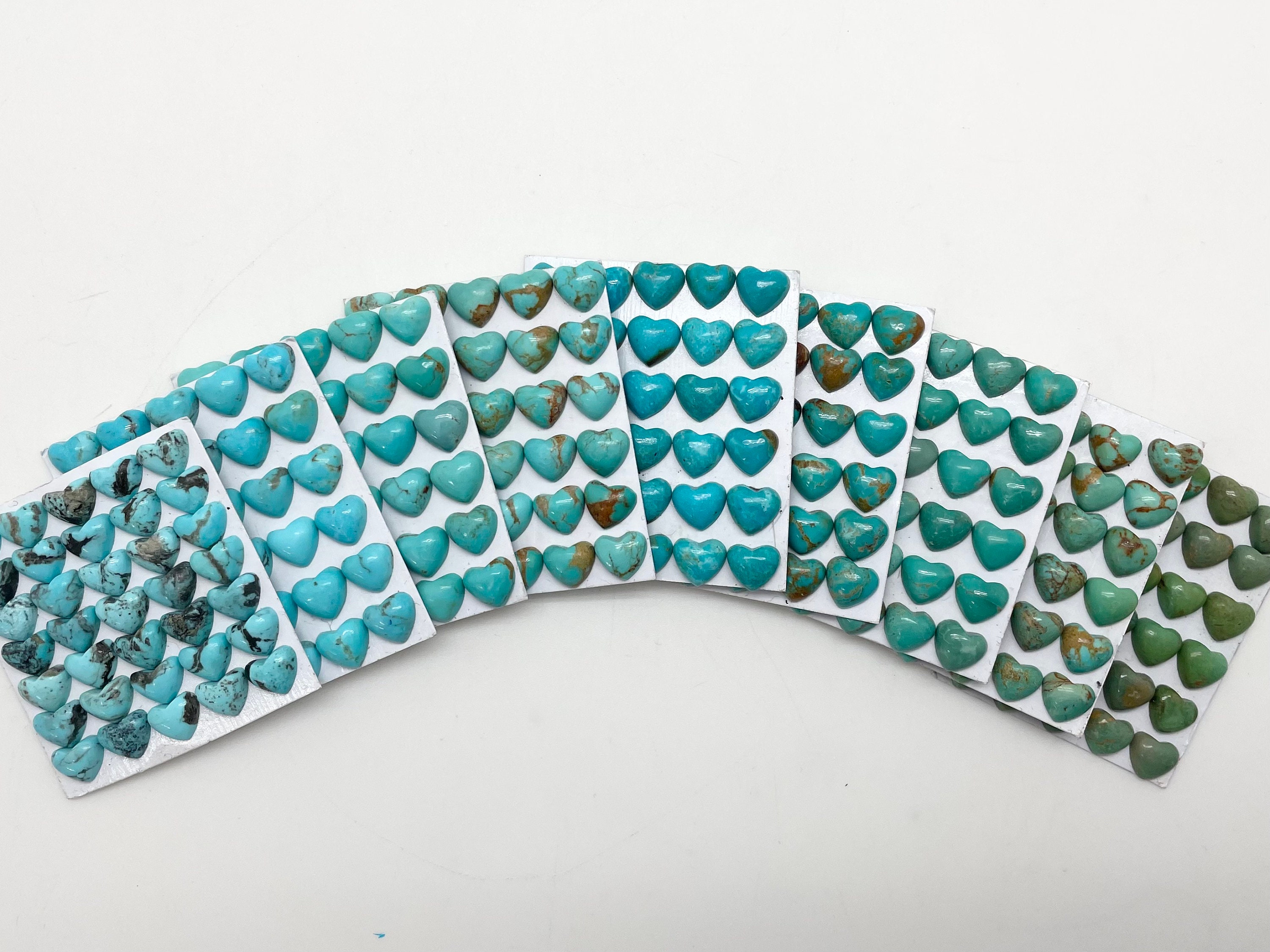 10 mm SERCE - Kingman Turquoise Kalibrowane kaboszony - Sprzedawane pojedynczo - Sprzedawane kartą - Stabilizowane, Naturalny kolor