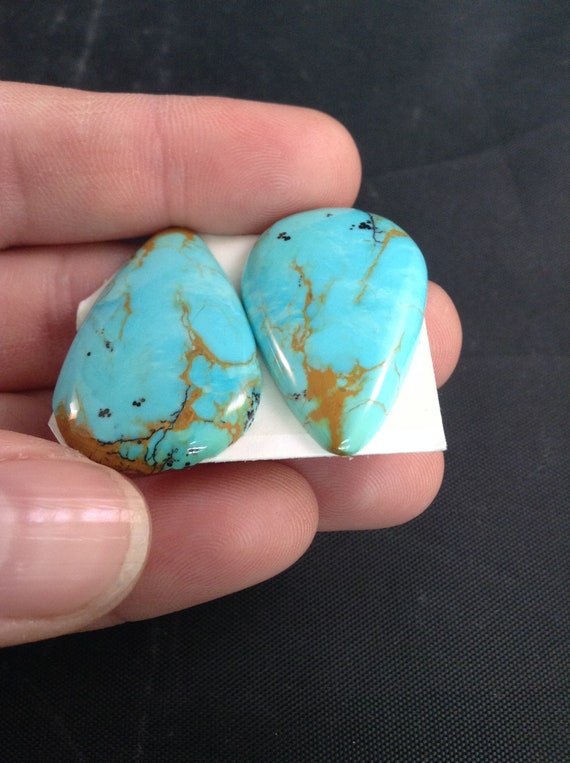 Kingman Turquoise Tear drop cabochon/Matching cabochon/Matching cabochon/Matching boucle d’oreille ensemble/Arizona turquoise/non soutenu/39,5 carats/TCFF66 45c311 Kingman Turquoise Tear drop cabochon/Matching cabochon/Matching cabochon/Matching boucle d’oreille ensemble/Arizona turquoise/non soutenu/39,5 carats/TCFF66 45c311