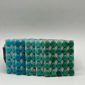 10 x 12 mm PERA - Cabochon calibrati in turchese Kingman - Venduti singolarmente - Venduti in cartoncino - Stabilizzati, colore naturale