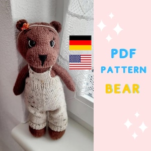 Knitting pattern bear with dungarees PDF – Teddy Bear Knitting Pattern – Soft toy instructions – 26 cm tall – German & English