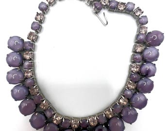 Collar vintage de cabujón morado y diamantes de imitación