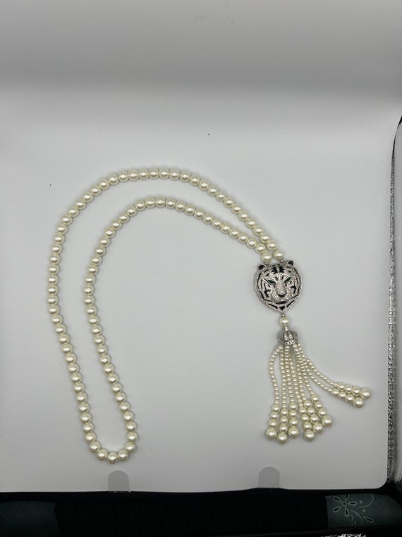 faux Pearl Necklace with Rhinestone Tiger and pear