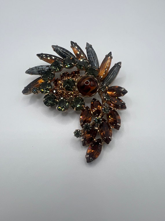 Weiss brooch rare vintage - Gem
