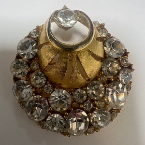Vintage Gold tone rhinestone coated Clam shell Brooch