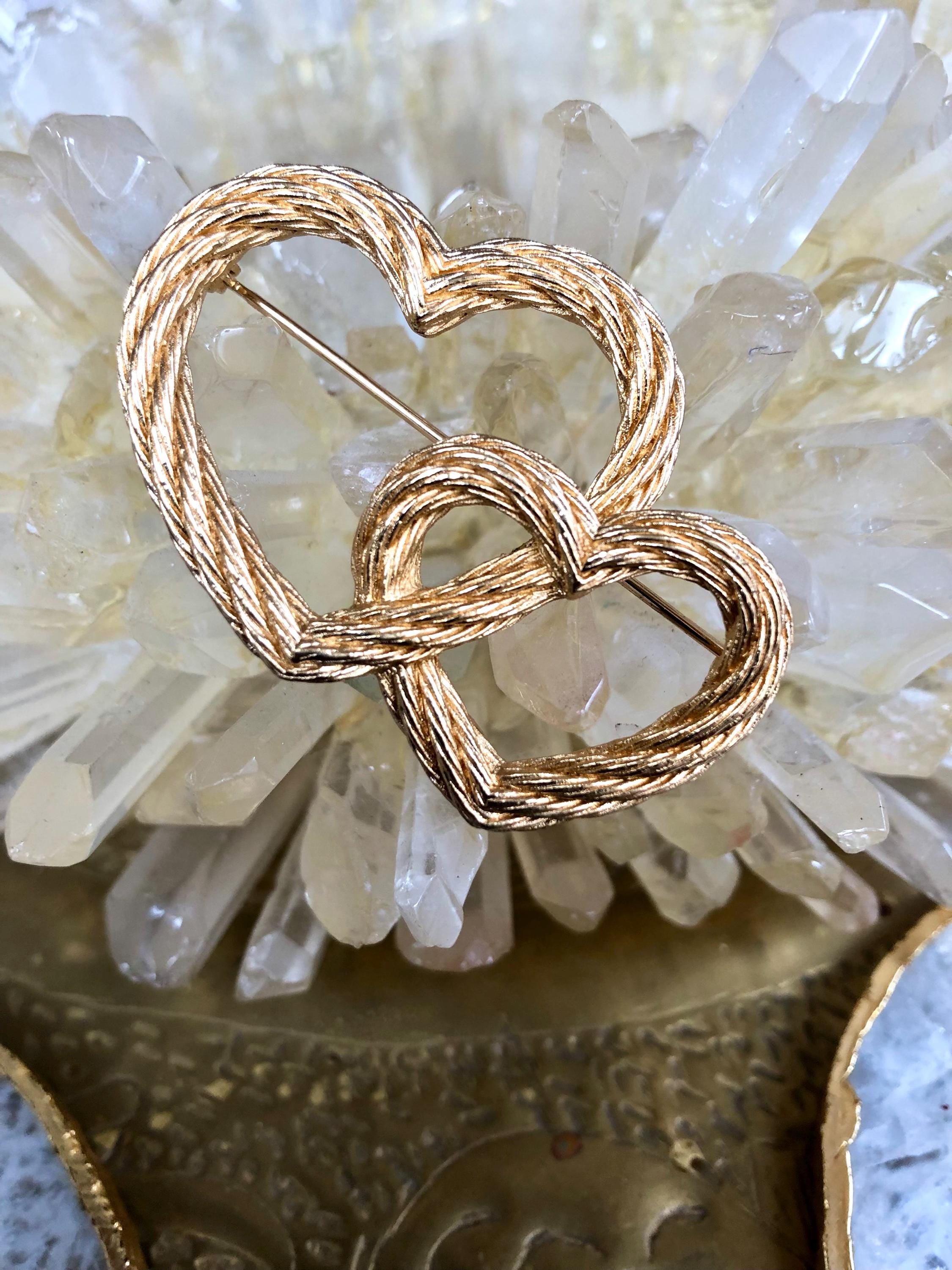 ディオール　ダブルハート　ブローチ　ゴールド　DIOR Vintage Christian Dior Entwined Double Heart Gold Plated Designer