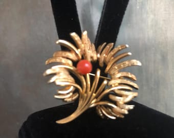 Vintage Grosse Brooch - Etsy