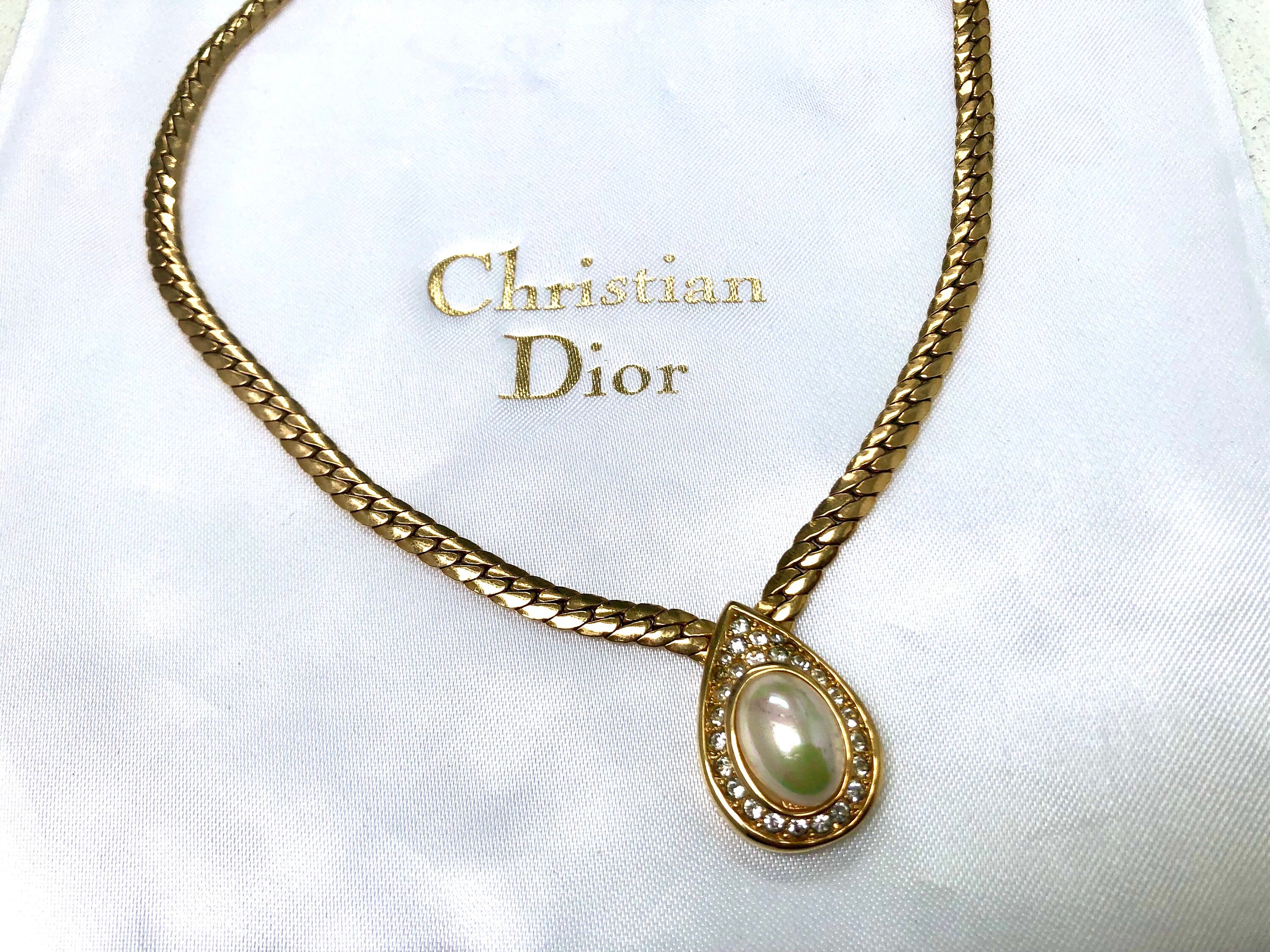 CHRISTIAN DIOR GOLD Tone Heart Necklace - Vintage Dior £165.00 - PicClick UK
