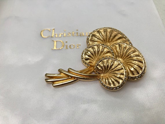Christian Dior ♡ Vintage ♡ broach Vintage Christian Dior Ornament Brooch, Scarf Lapel Pin