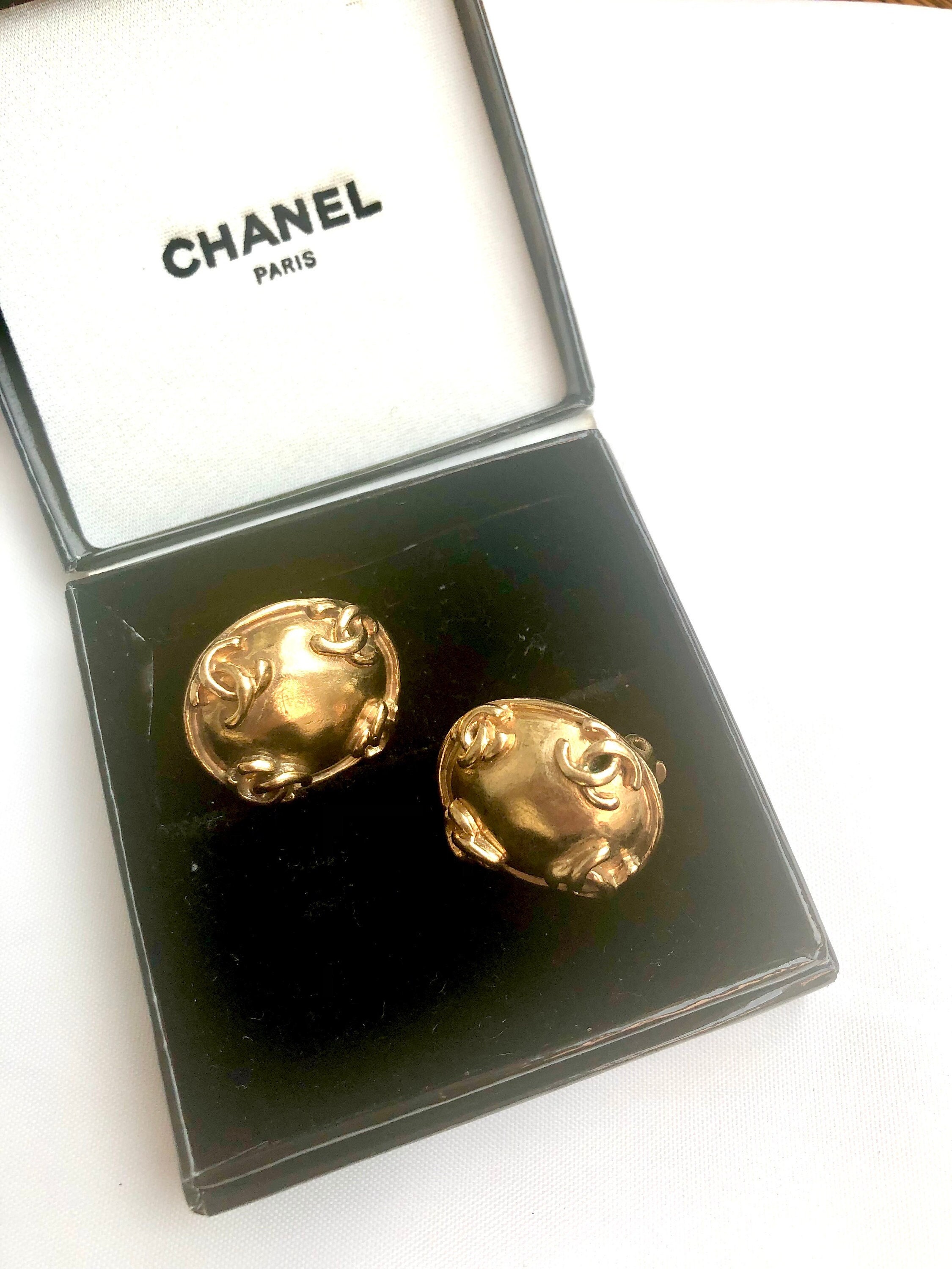 Vintage Chanel clip earring❌SOLD OUT❌