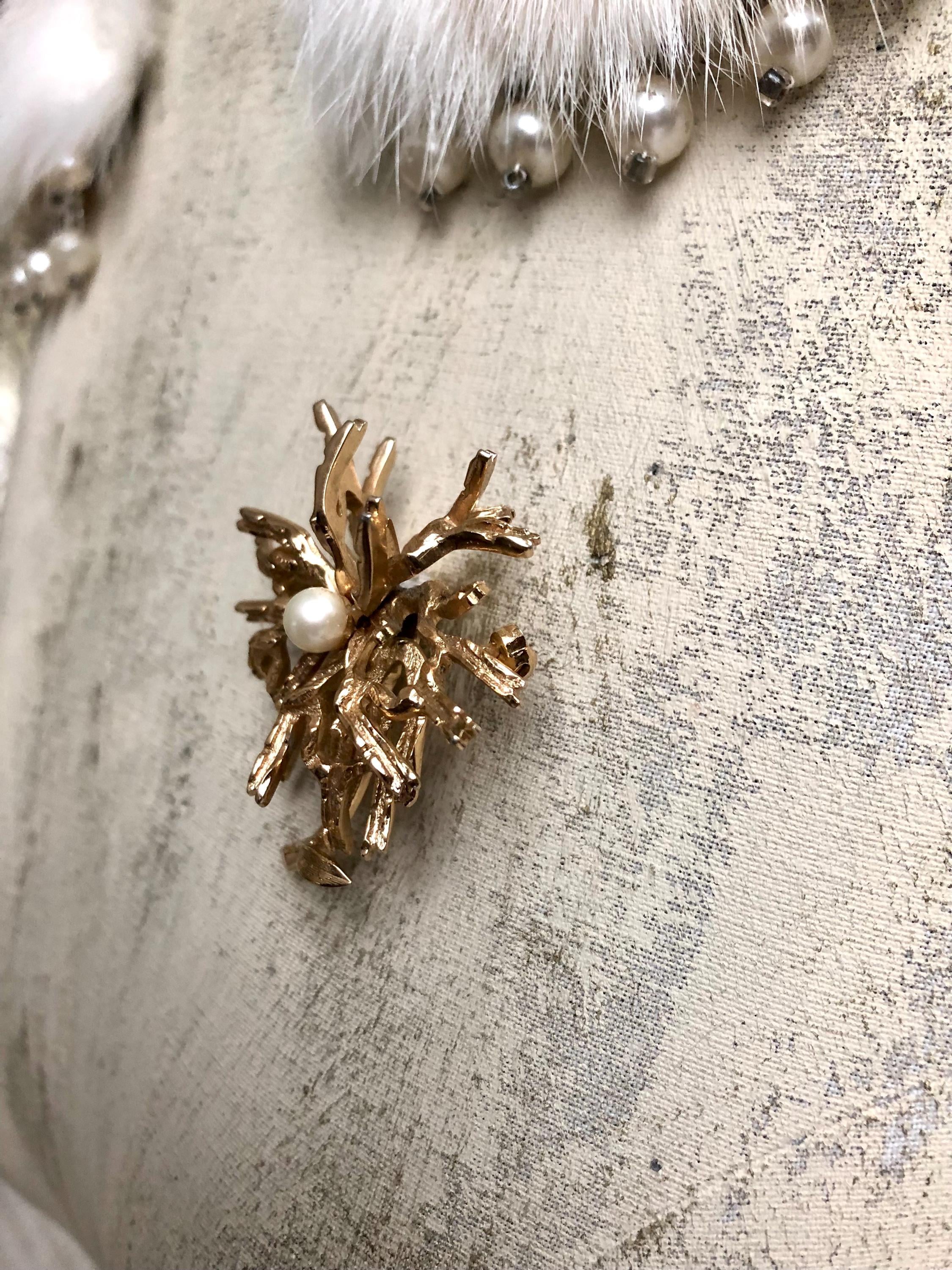 1966 Grosse (dior Designer) Vintage Coral Design & Glass Pearl