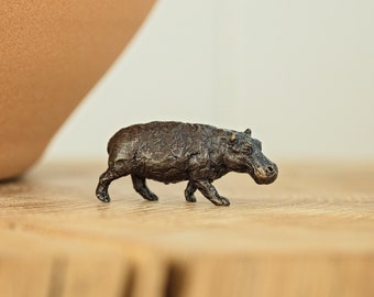 Statue hippopotame miniature en bronze massif - cadeau d'anniversaire de mariage pour 8e anniversaire - figurines animaux de safari - cadeau de pendaison de crémaillère - hippopotame