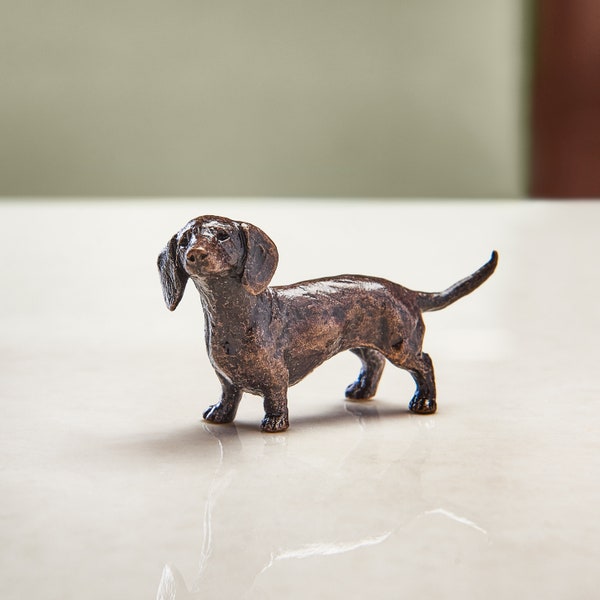 Miniature Solid Bronze Dackel Skulptur - Hunde Liebhaber Geschenk - Geschenk zum 8