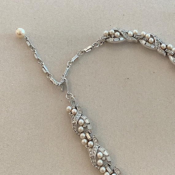 Trifari Vintage Pearl And Rhinestone Necklace - image 3