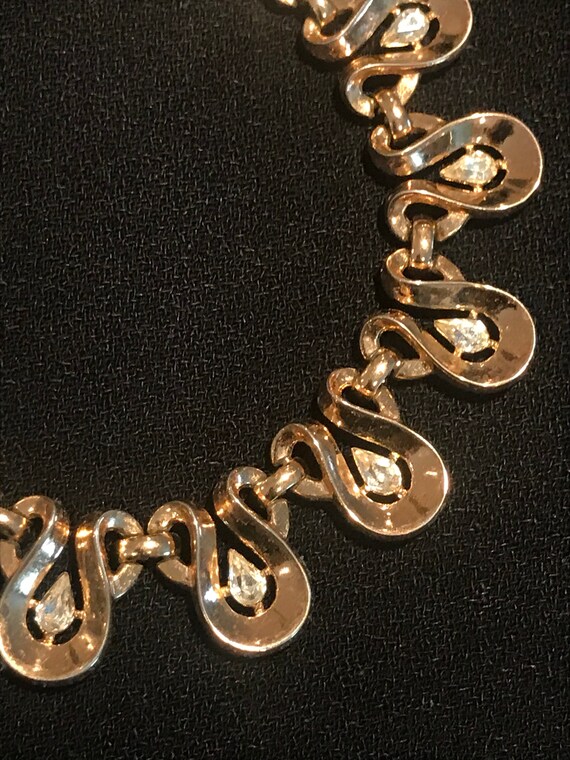Vintage Trifari Gold Rhinestone Necklace & Earrin… - image 3