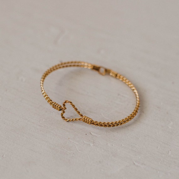 Vintage 90s Gold Tone Heart Bracelet Duo - image 4