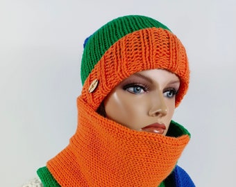 Bonnet et foulard, chapeau pompon femme, foulard tricoté à la main, coloré, foulard long femme, pompon, double foulard, laine affalée, bonnet de laine