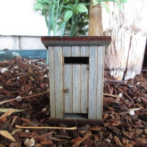 Little House on the Prairie miniature Oleson's Outhouse 1:52 scale western train exhibit decor