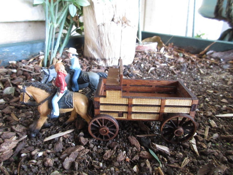 Miniature Buck Board Wagon 1:52 scale American West Little House on the Prairie Wagon image 10