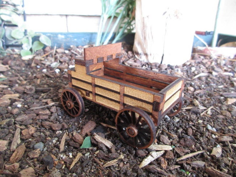 Miniature Buck Board Wagon 1:52 scale American West Little House on the Prairie Wagon image 2