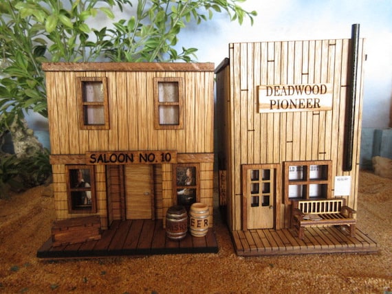 pioneer real wood log cabin dollhouse